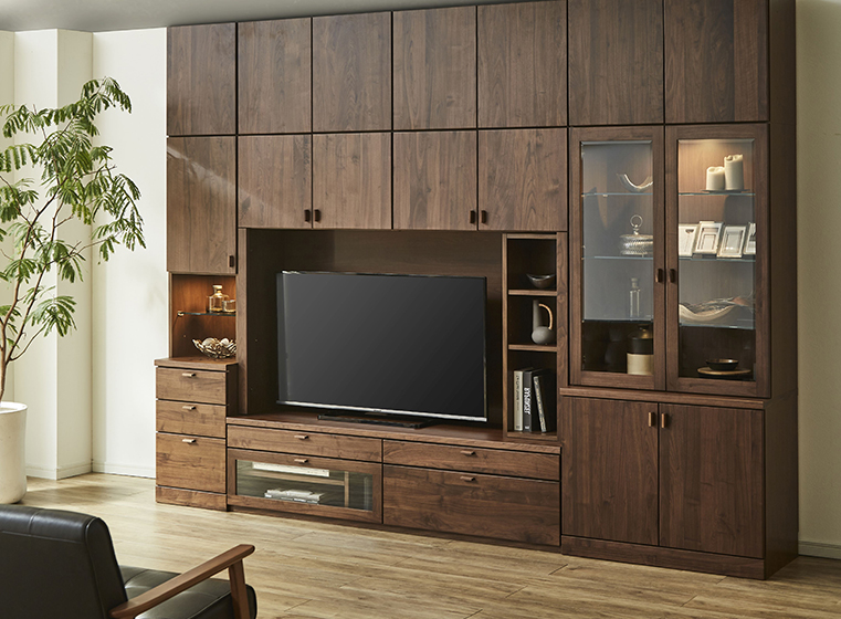 岡家具工業について